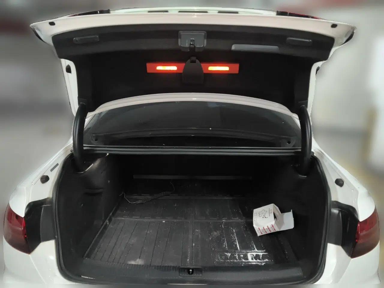 Audi A4L 2020 40 TFSI Fashion Dynamic Model — миниатюра 19