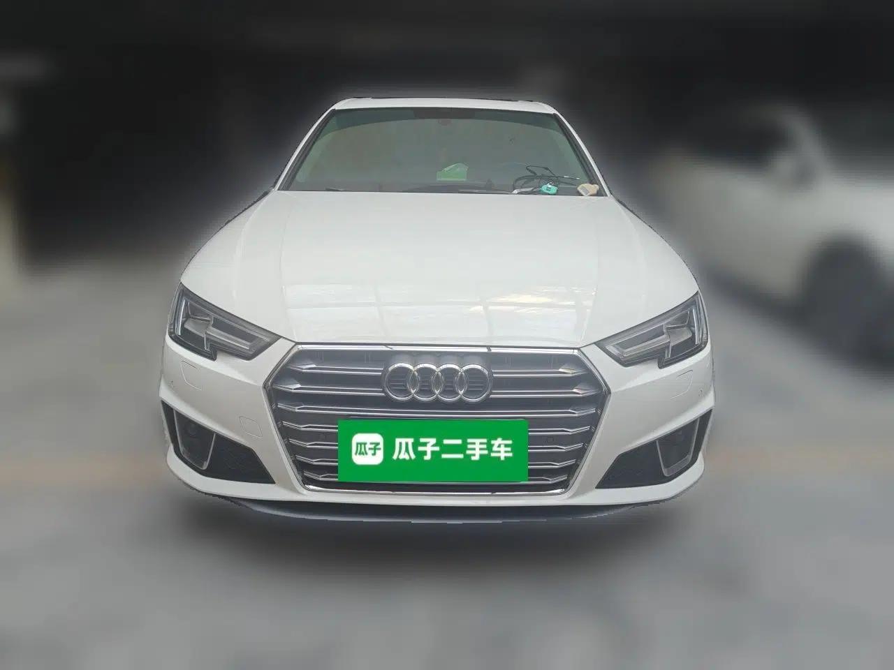 Audi A4L 2019 45 TFSI quattro Individual Sport Edition China V — миниатюра 2