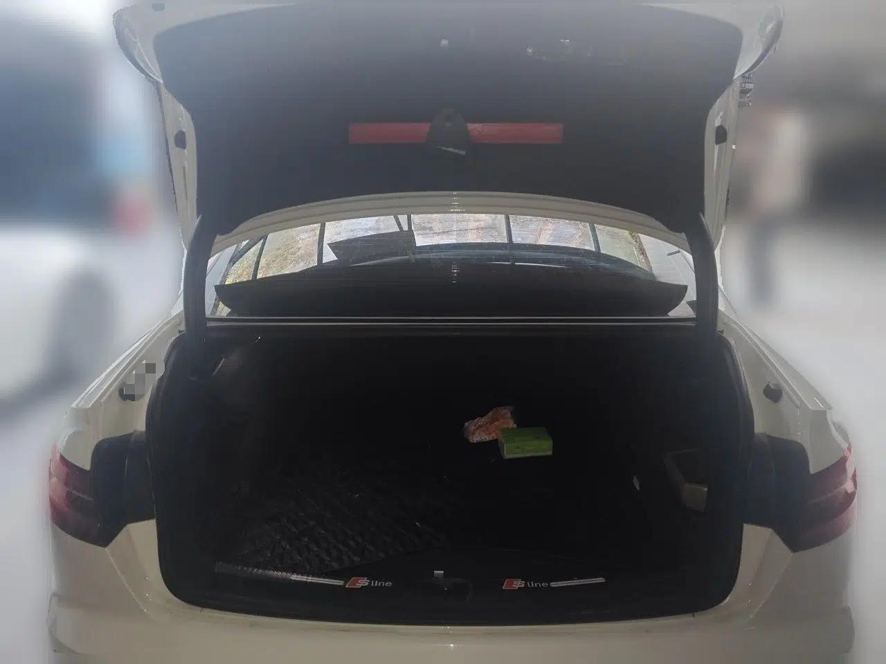 Audi A4L 2019 45 TFSI quattro Individual Sport Edition China V — миниатюра 19