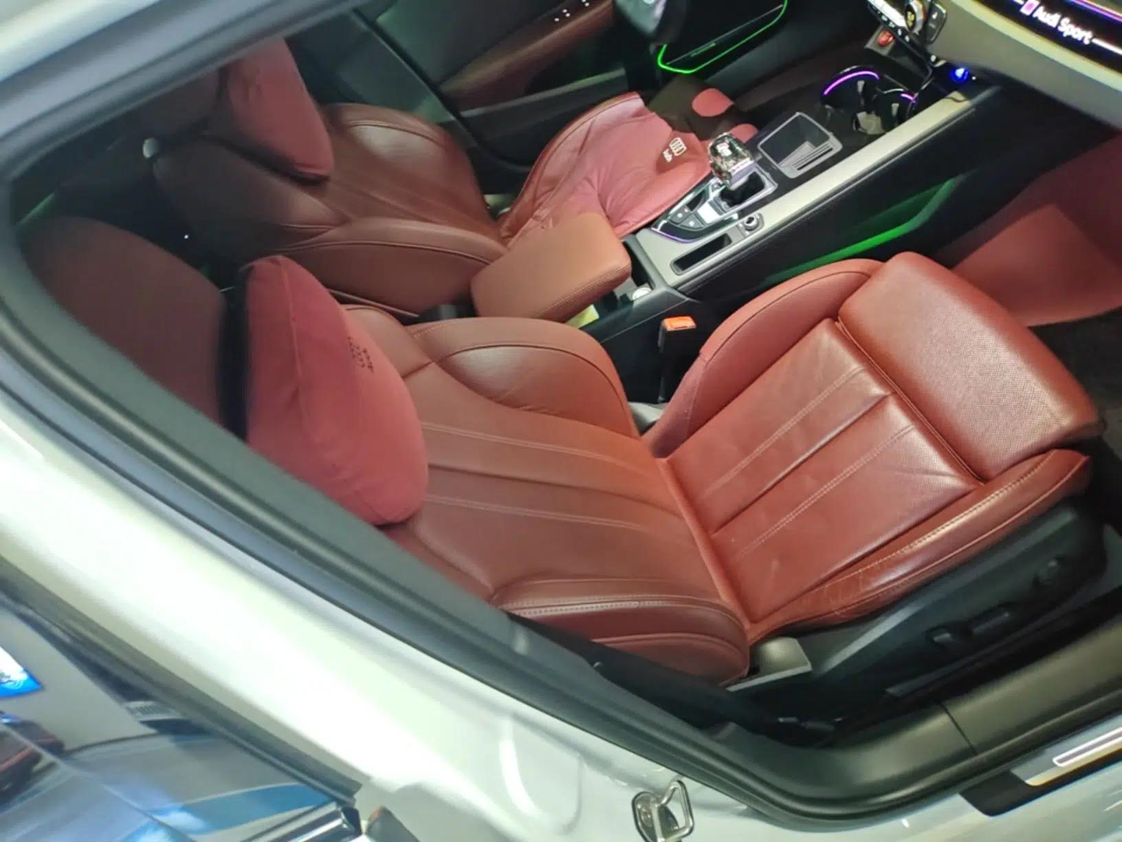 Audi A4L 2022 40 TFSI Luxury Dynamic Model — миниатюра 24