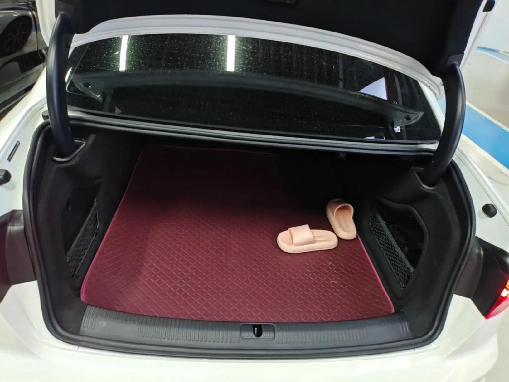 Audi A4L 2022 40 TFSI Luxury Dynamic Model — миниатюра 27