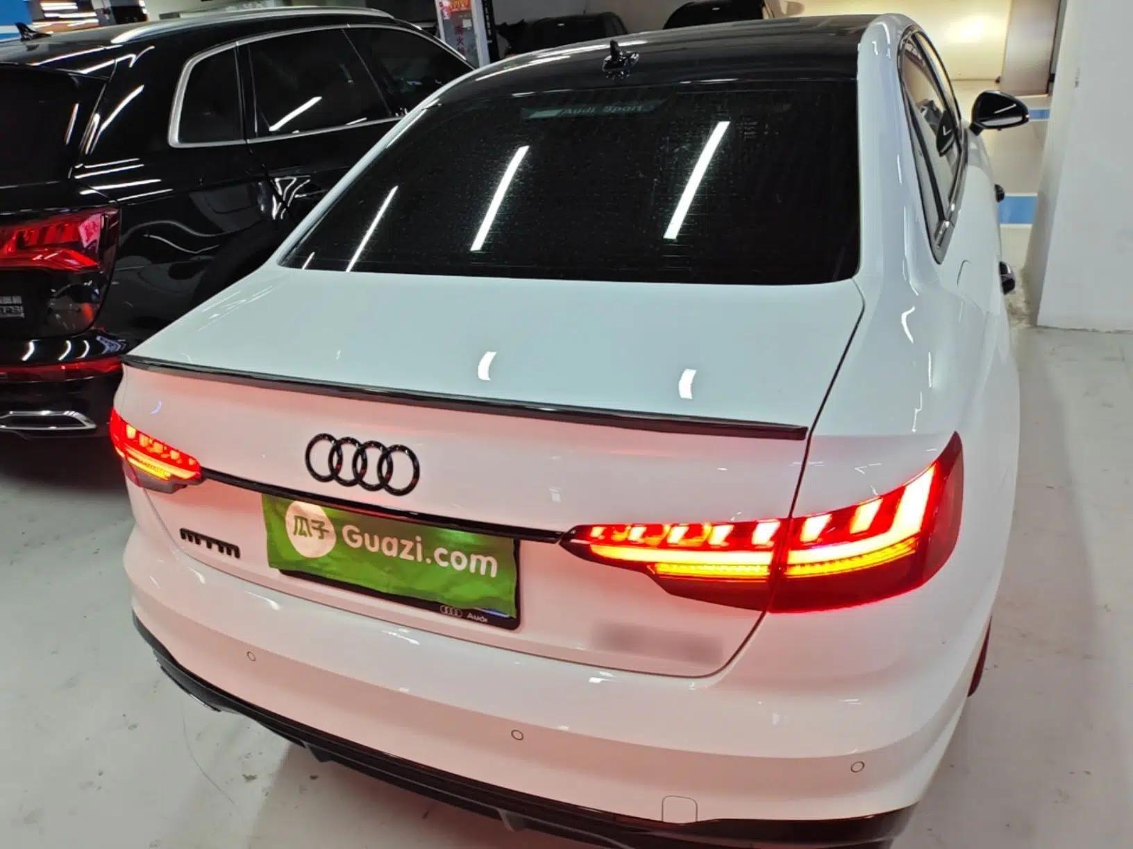 Audi A4L 2022 40 TFSI Luxury Dynamic Model — миниатюра 5