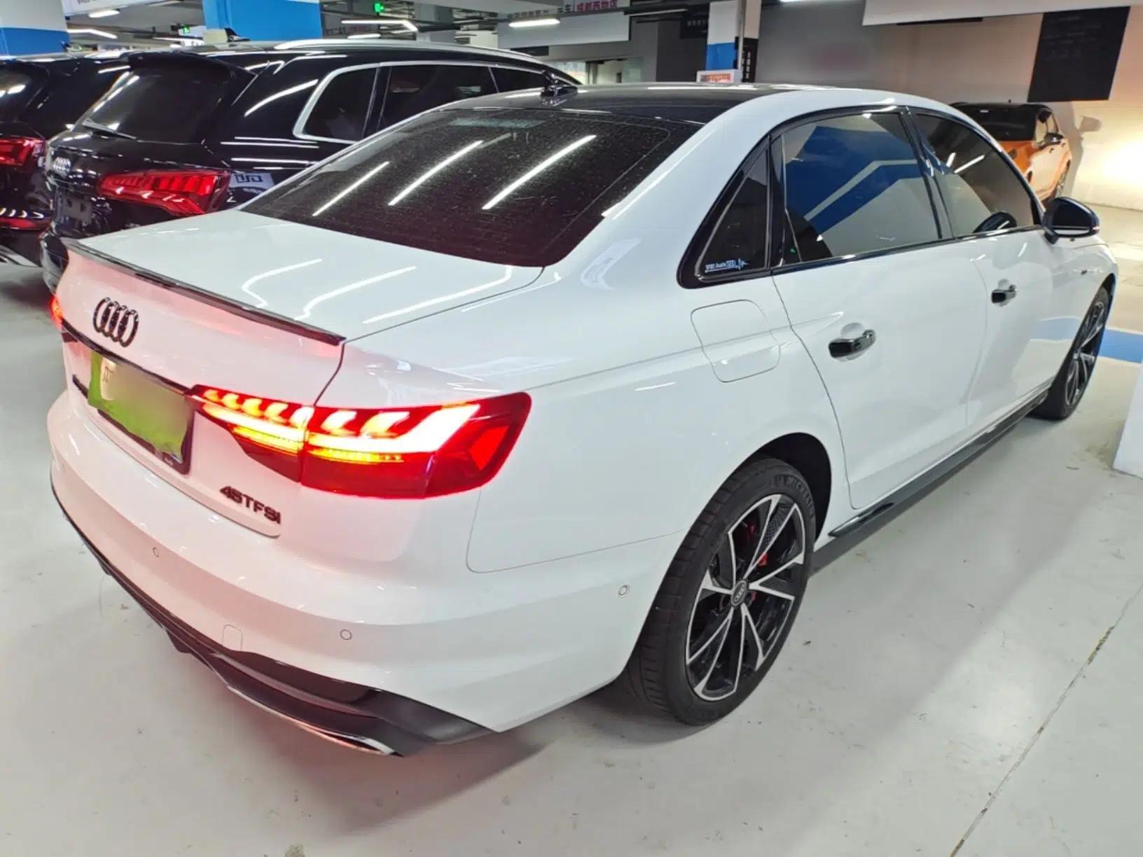Audi A4L 2022 40 TFSI Luxury Dynamic Model — миниатюра 6