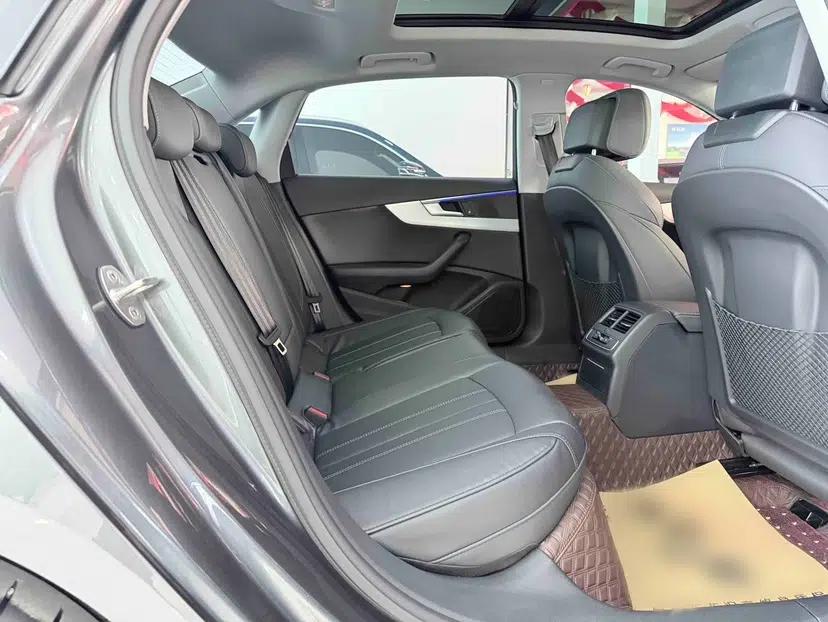 Audi A4L 2020 40 TFSI quattro Luxury Dynamic Model — миниатюра 22
