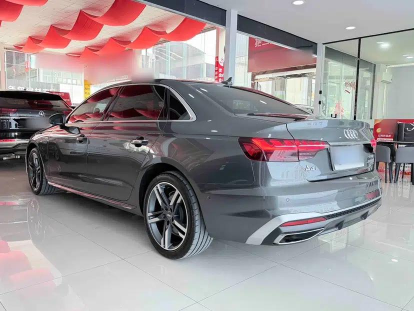 Audi A4L 2020 40 TFSI quattro Luxury Dynamic Model — миниатюра 4