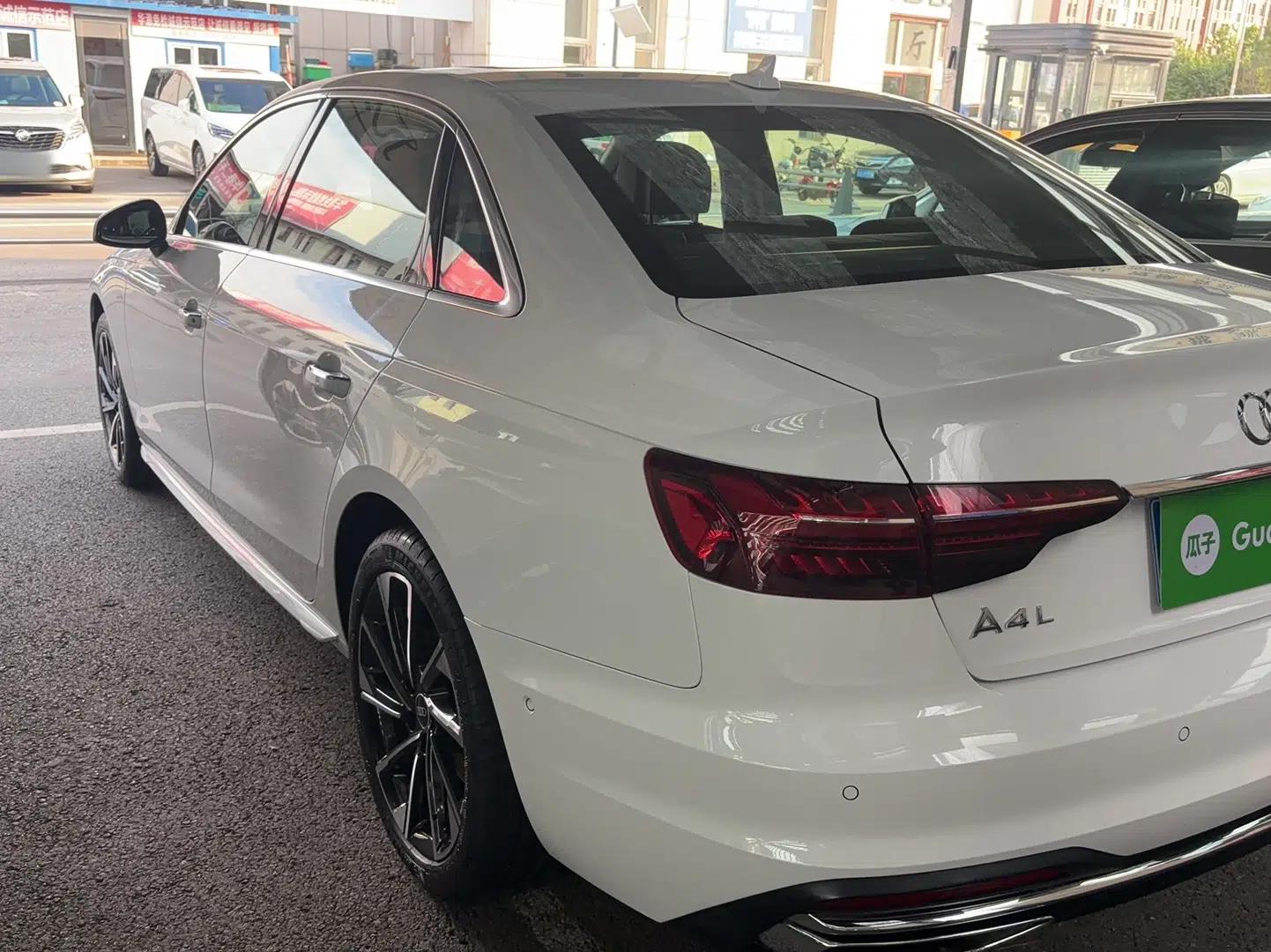 Audi A4L 2022 40 TFSI Luxury Prestige Edition — миниатюра 7