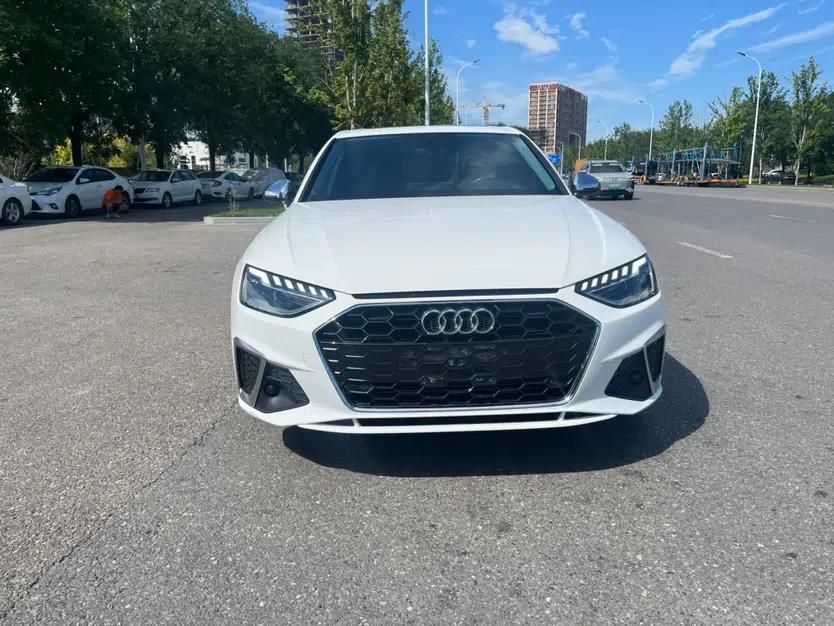 Audi A4L 2022 40 TFSI Fashion Dynamic Model — миниатюра 2