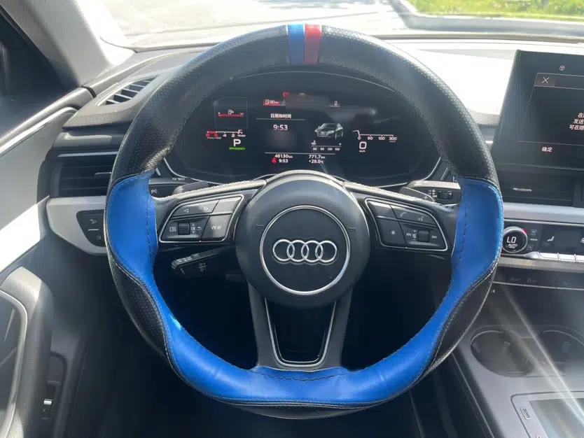 Audi A4L 2022 40 TFSI Fashion Dynamic Model — миниатюра 13