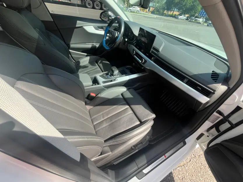 Audi A4L 2022 40 TFSI Fashion Dynamic Model — миниатюра 21