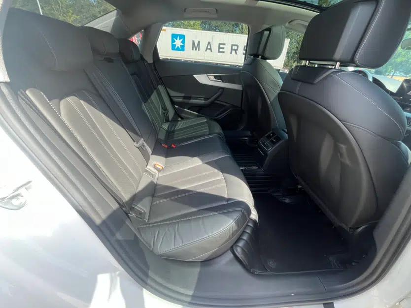 Audi A4L 2022 40 TFSI Fashion Dynamic Model — миниатюра 22