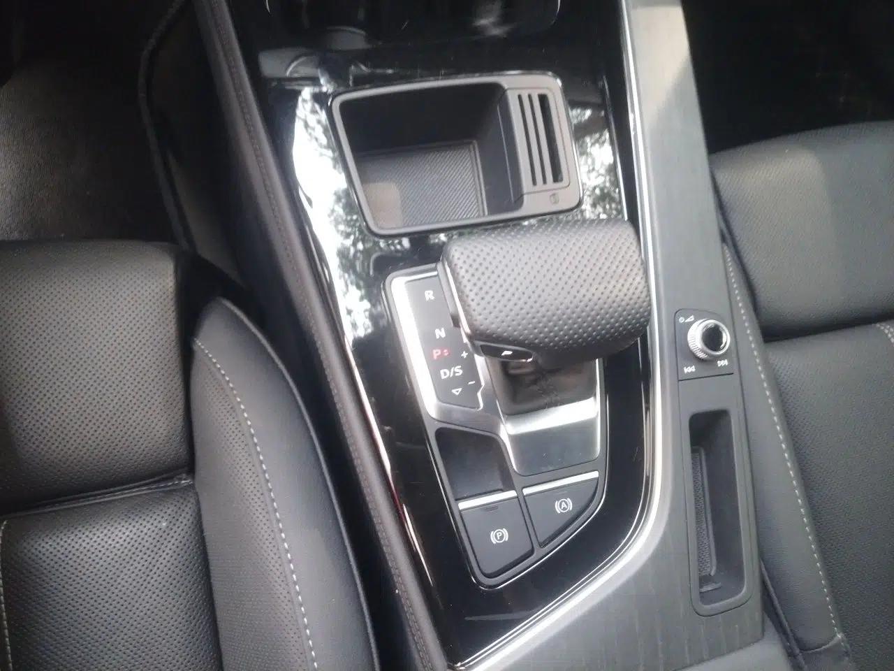 Audi A4L 2024 40 TFSI Luxury Dynamic Edition — миниатюра 14