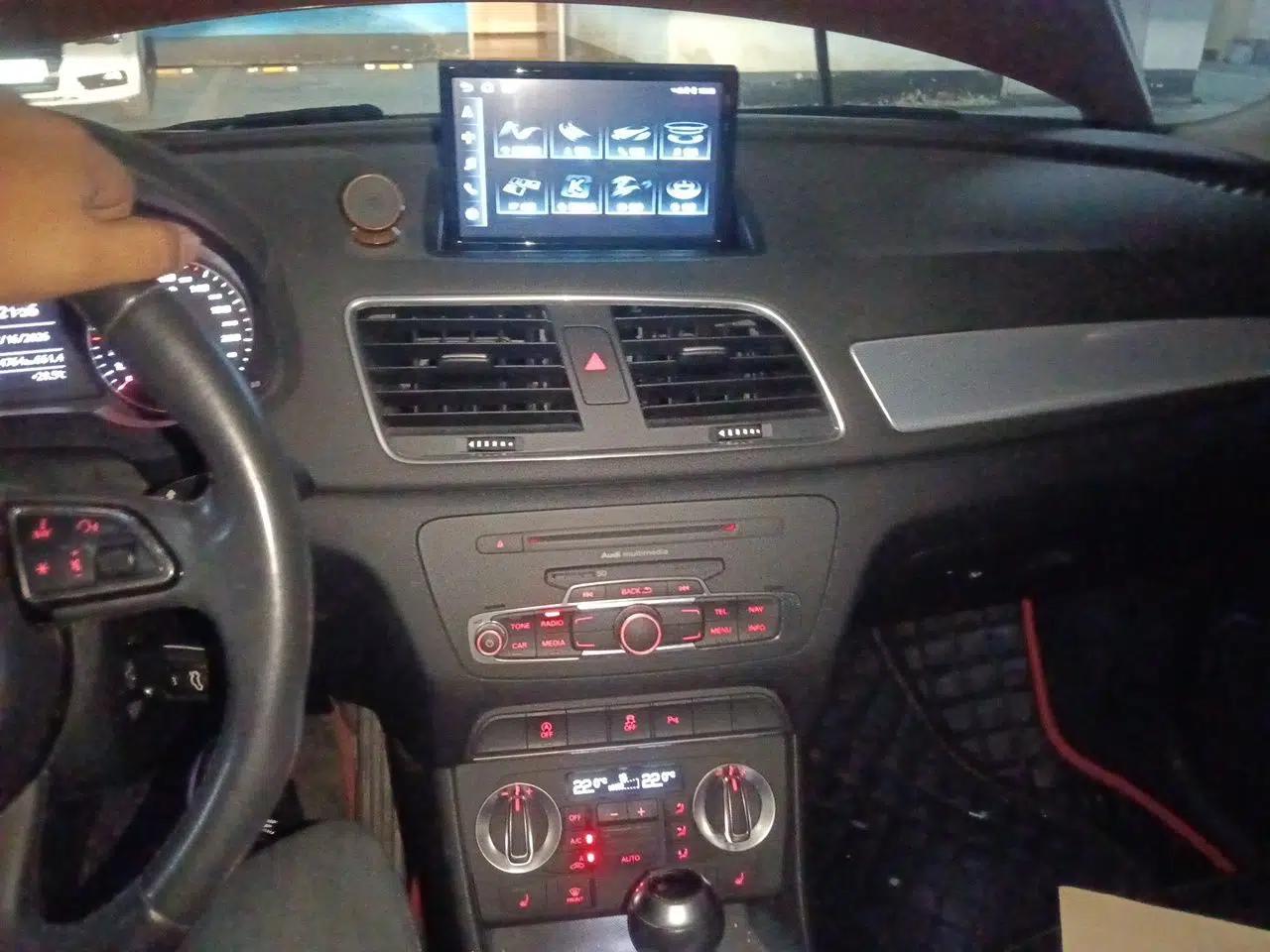 Audi Q3 2015 35 TFSI Comfort Model — миниатюра 13