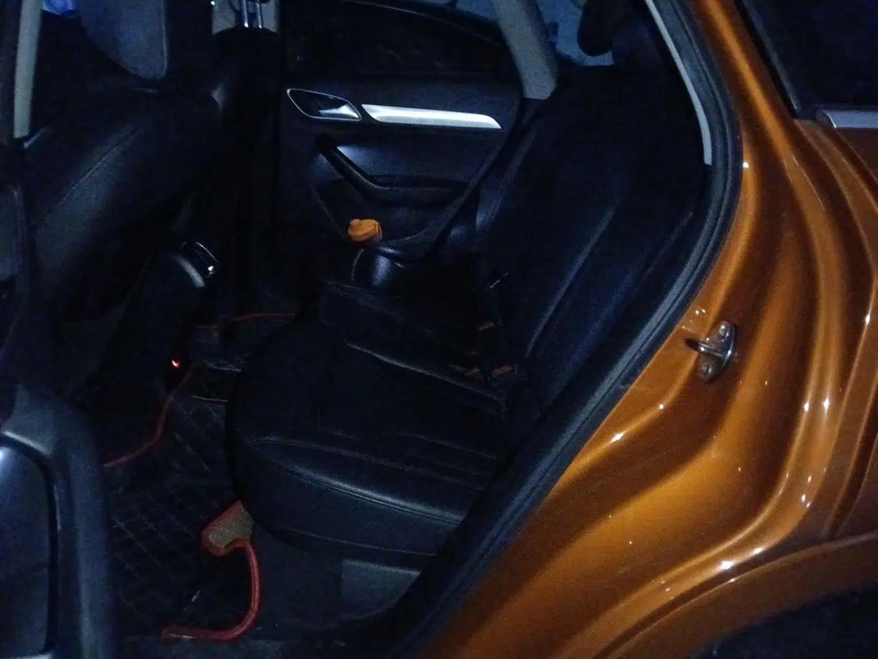 Audi Q3 2015 35 TFSI Comfort Model — миниатюра 17