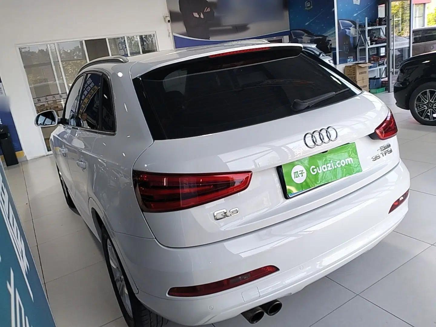 Audi Q3 2015 35 TFSI Comfort Model — миниатюра 4