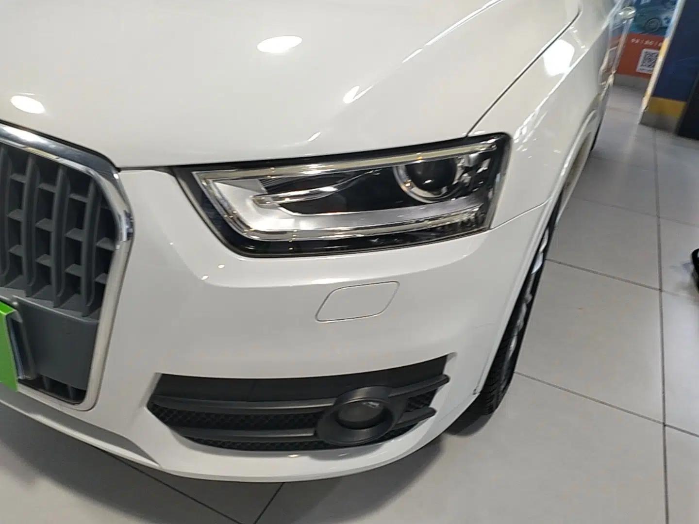Audi Q3 2015 35 TFSI Comfort Model — миниатюра 8
