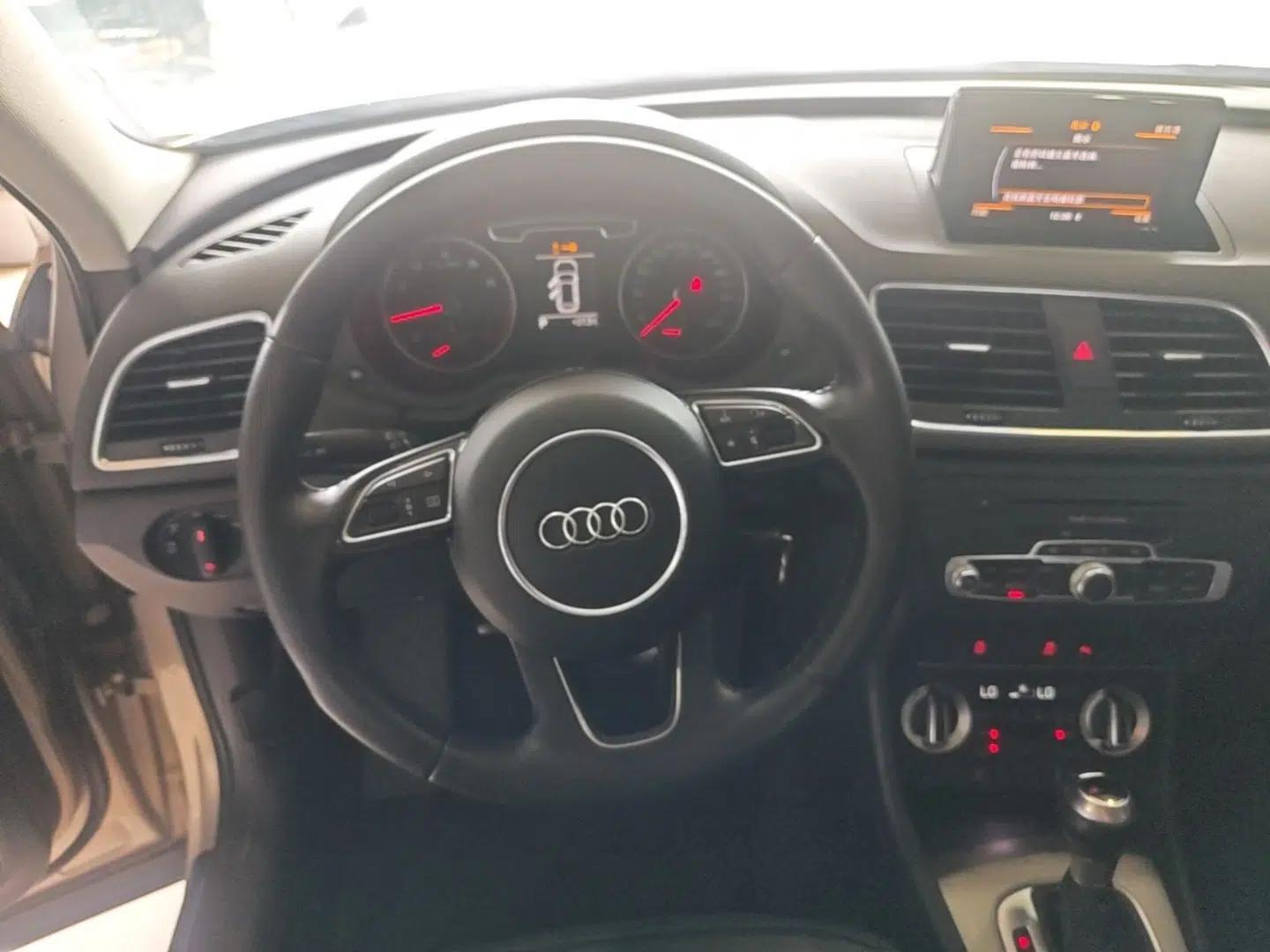 Audi Q3 2015 35 TFSI Ambition Edition — миниатюра 13