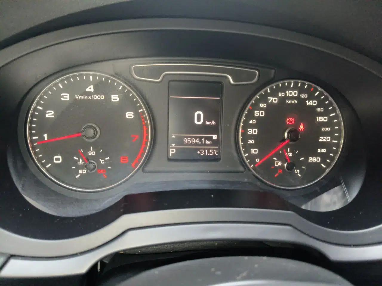 Audi Q3 2013 35 TFSI Ambition Edition — миниатюра 12