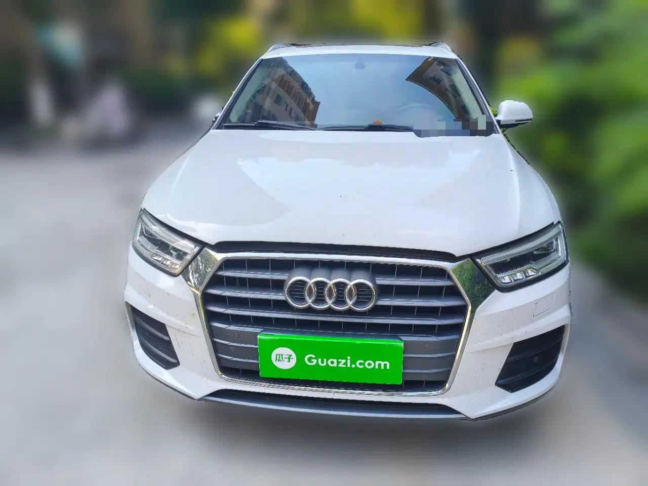 Audi Q3 2018 30th Anniversary Edition 30 TFSI Style Model — миниатюра 2