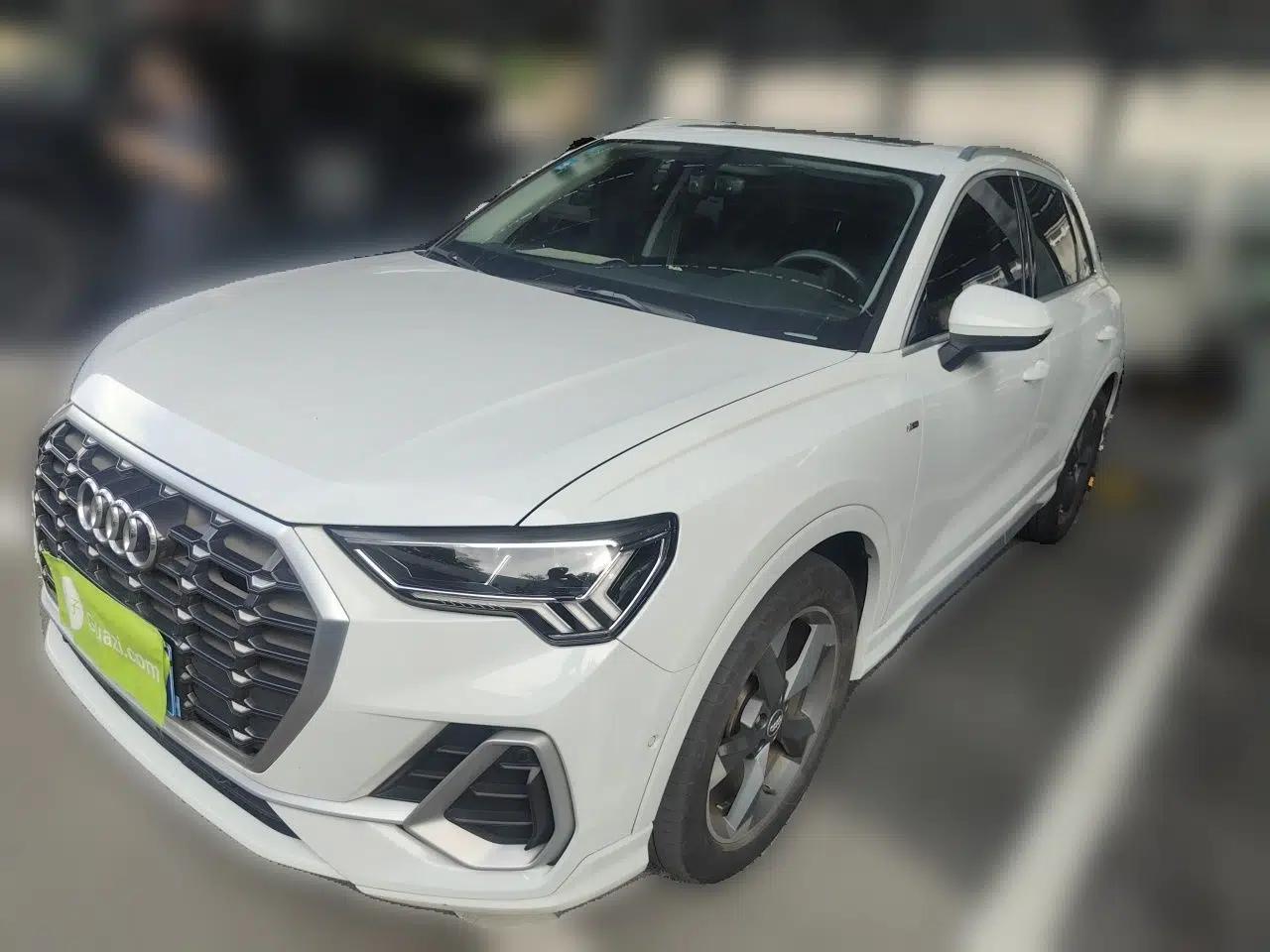 Audi Q3 2021 35 TFSI Fashion Dynamic Model — миниатюра 1