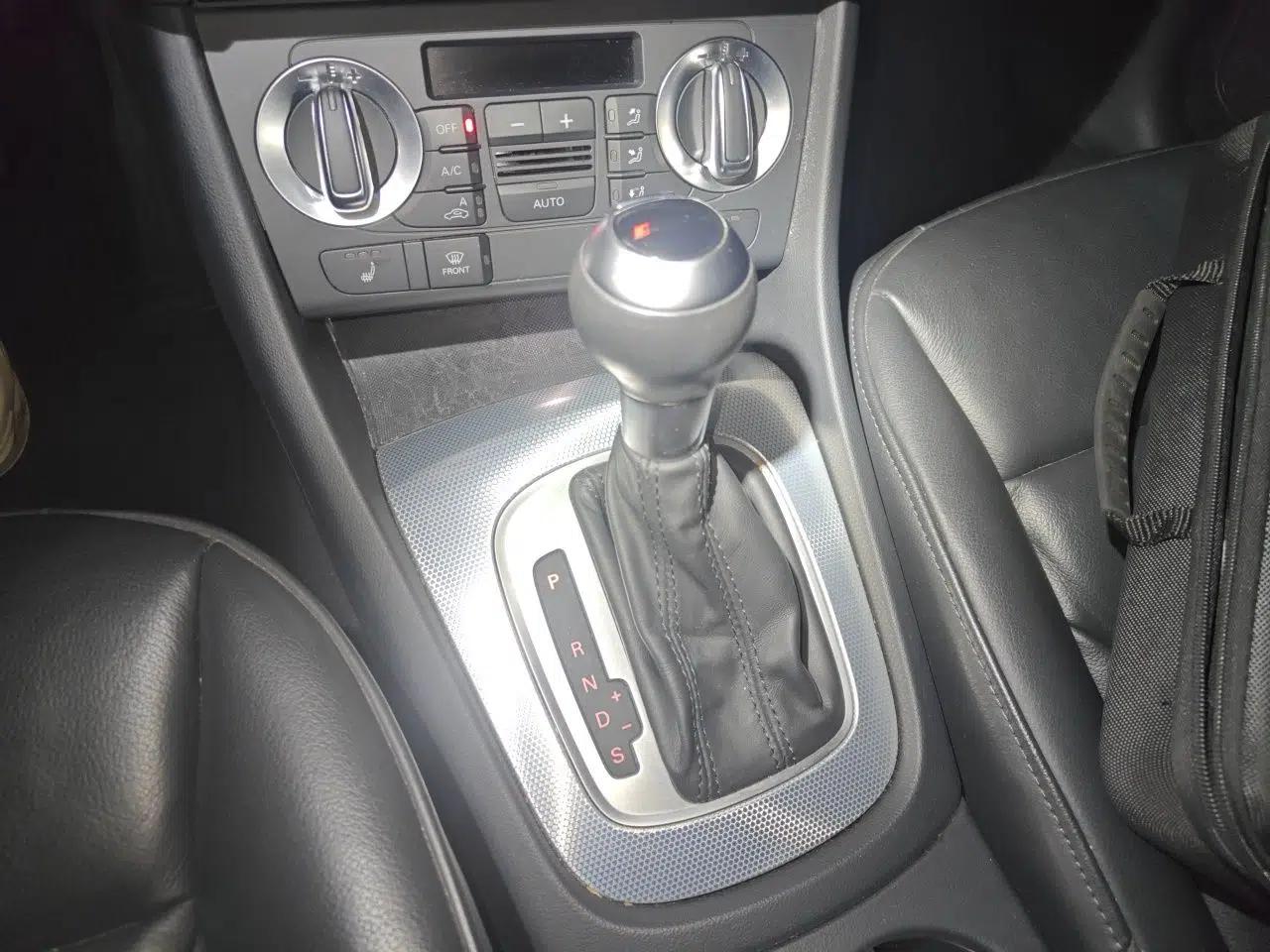 Audi Q3 2015 35 TFSI Comfort Model — миниатюра 14