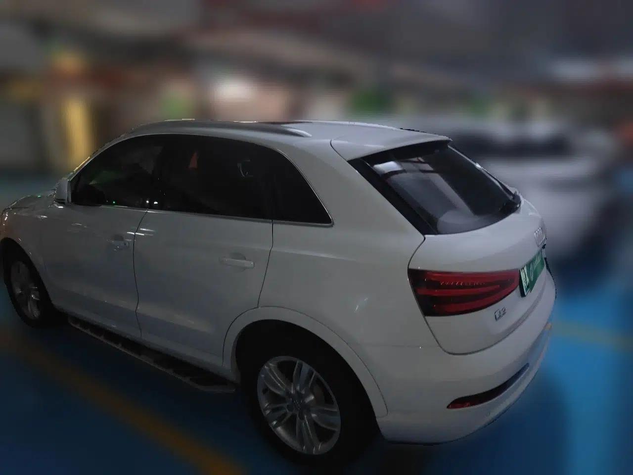 Audi Q3 2015 35 TFSI Comfort Model — миниатюра 4