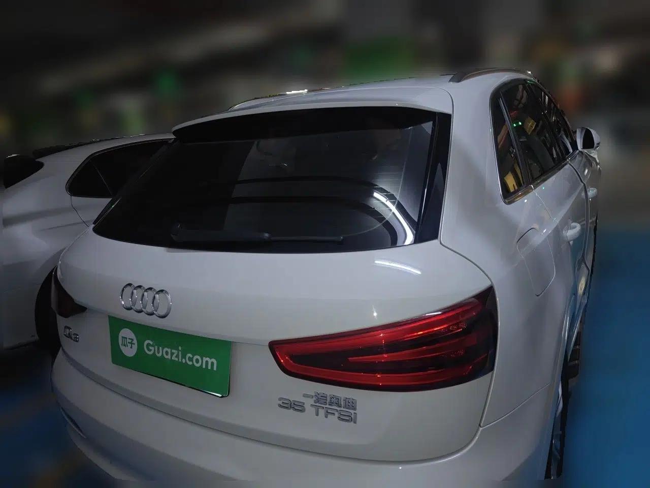 Audi Q3 2015 35 TFSI Comfort Model — миниатюра 5