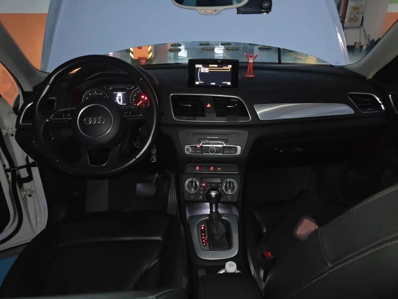 Audi Q3 2015 35 TFSI Comfort Model — миниатюра 9