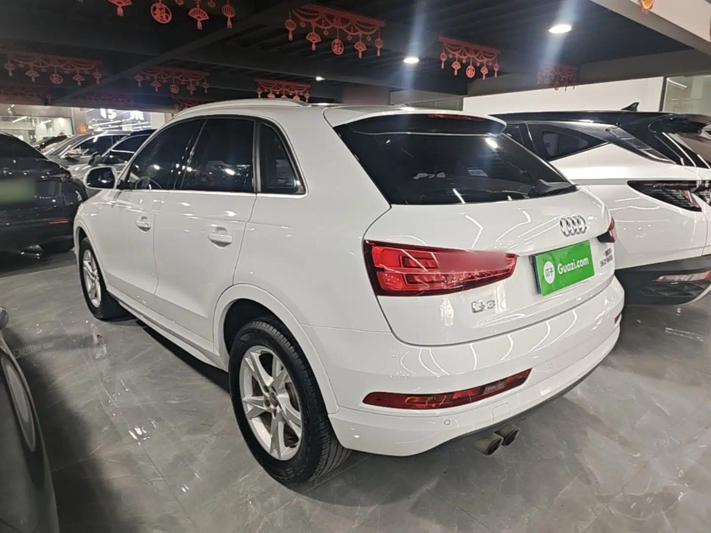 Audi Q3 2018 30th Anniversary Edition 30 TFSI Fashion Model — миниатюра 4