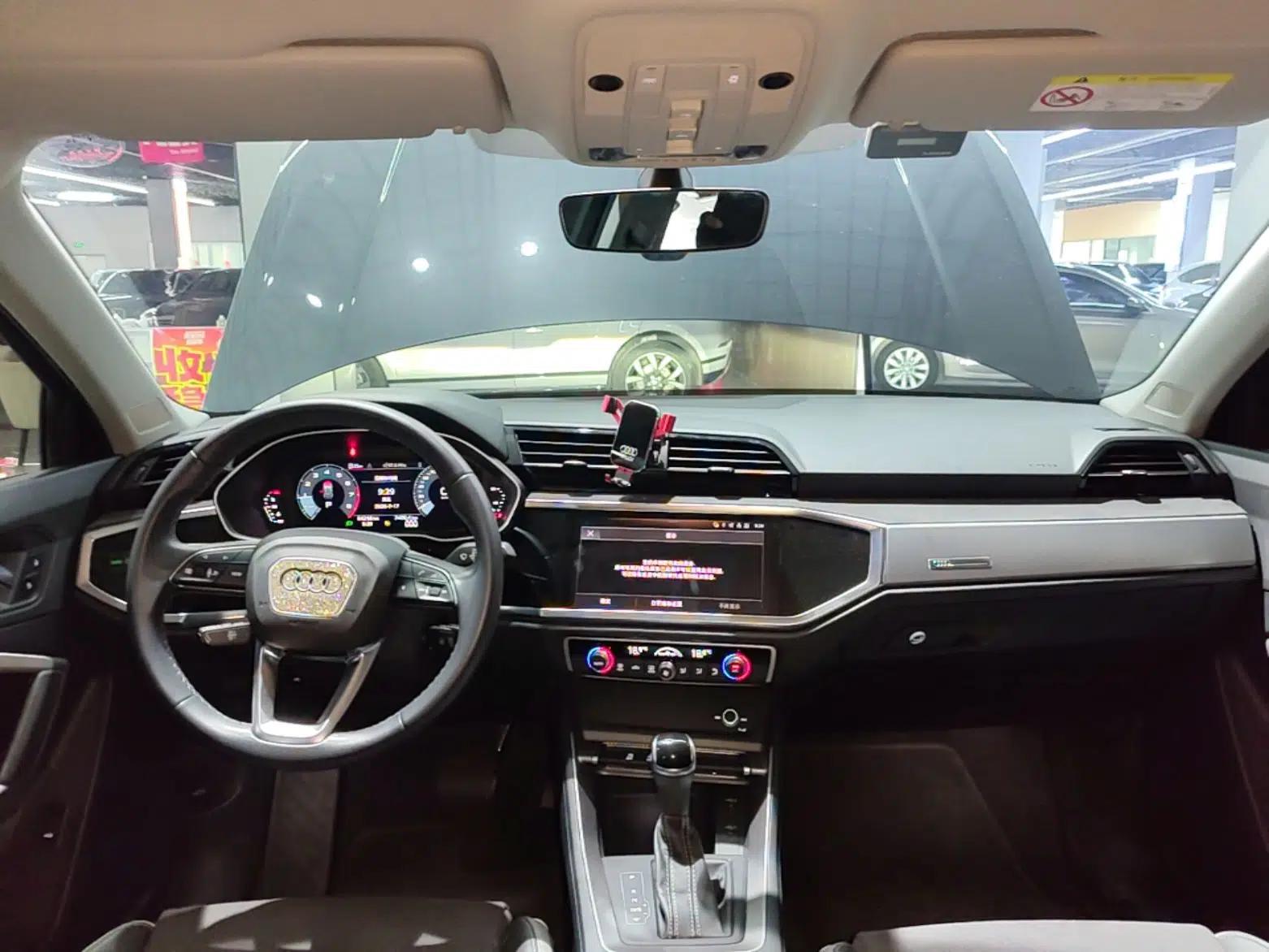 Audi Q3 2022 35 TFSI Progressive Dynamic Edition — миниатюра 12