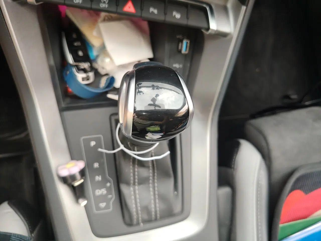 Audi Q3 2022 35 TFSI Fashion Dynamic Model — миниатюра 14
