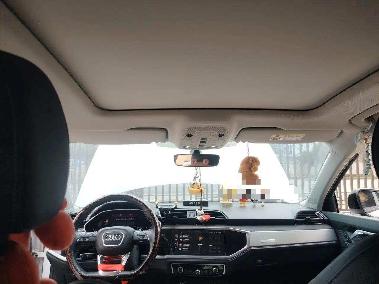 Audi Q3 2022 35 TFSI Fashion Dynamic Model — миниатюра 18