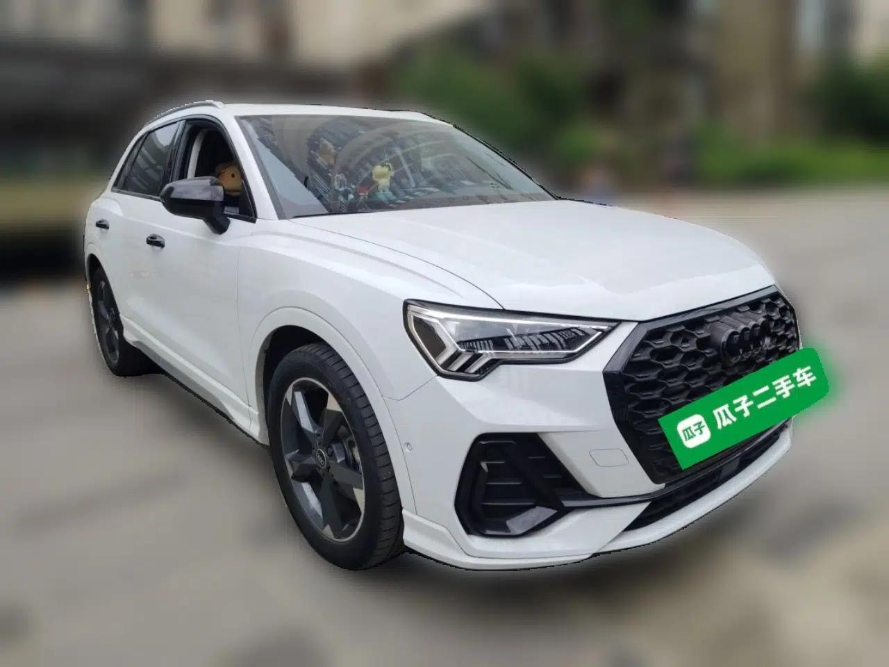Audi Q3 2022 35 TFSI Fashion Dynamic Model — миниатюра 3