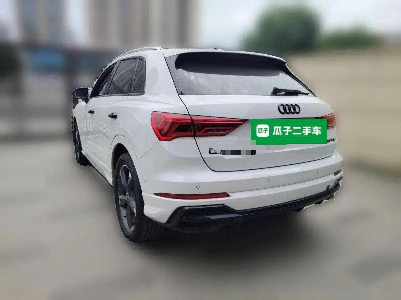 Audi Q3 2022 35 TFSI Fashion Dynamic Model — миниатюра 4