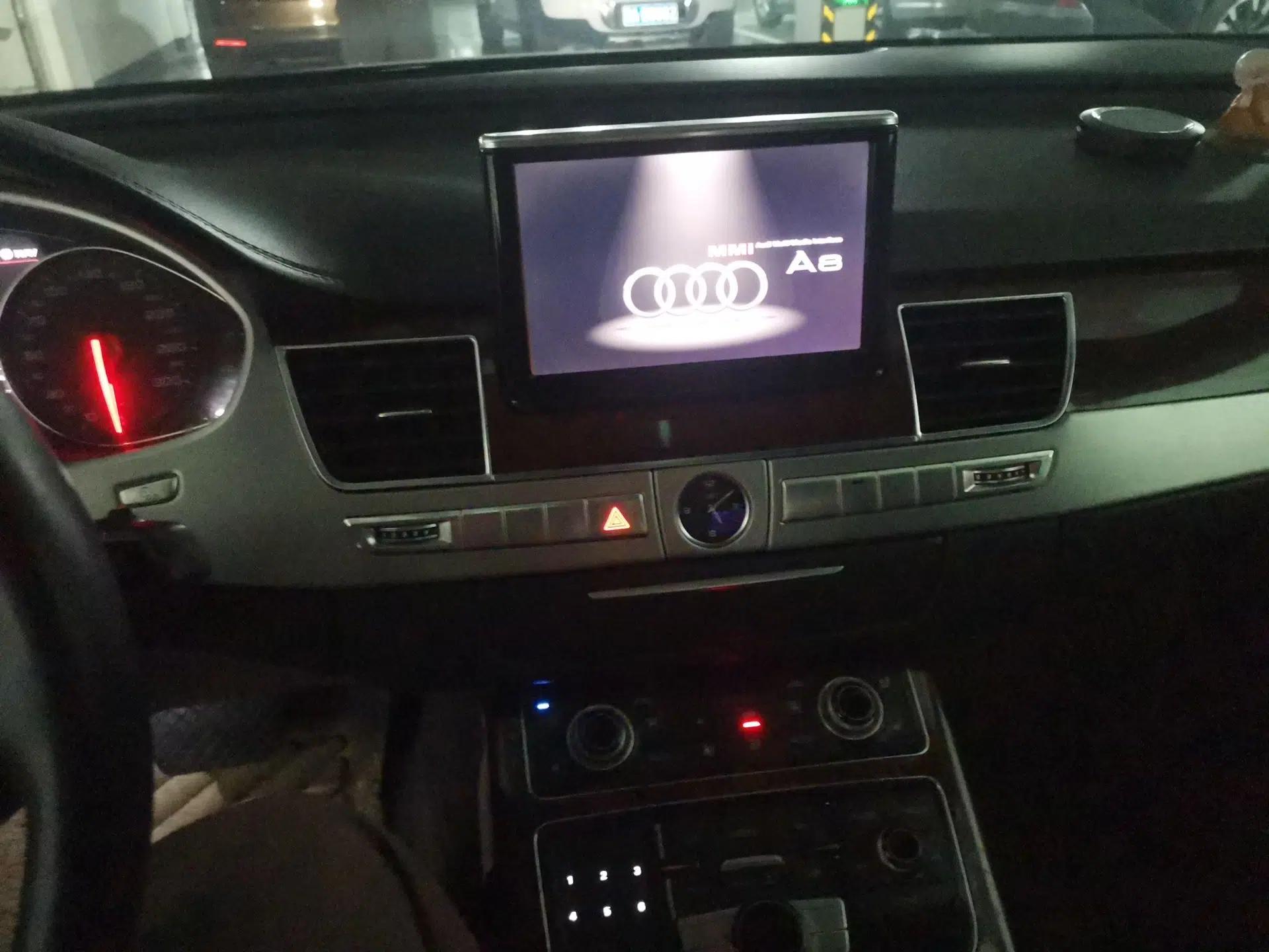 Audi A8 2011 A8L 3.0 TFSI quattro Luxury Edition (213kW) — миниатюра 13