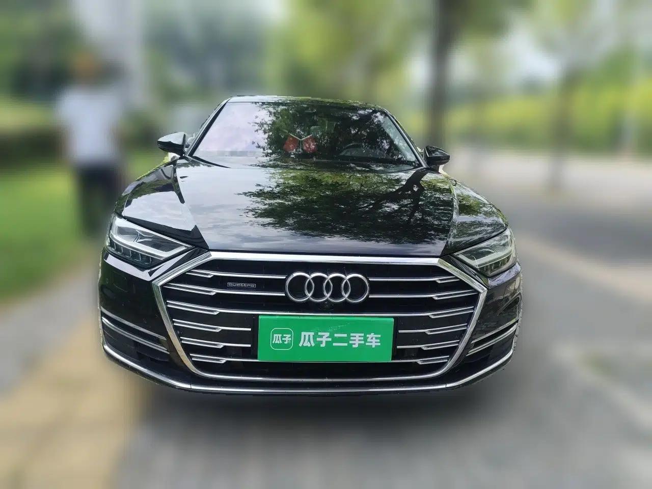 Audi A8 2018 A8L 55 TFSI quattro Luxury Edition — миниатюра 2