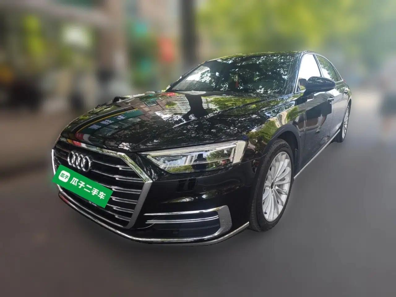 Audi A8 2021 A8L 50 TFSI quattro Comfort Model — миниатюра 1