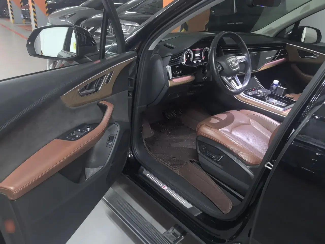 Audi Q7 2021 55 TFSI quattro S line Prestige Edition — миниатюра 16
