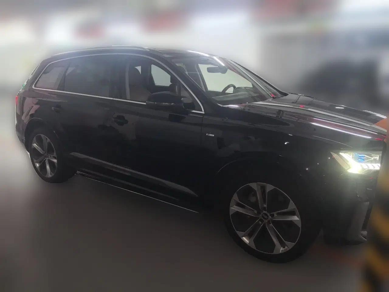 Audi Q7 2021 55 TFSI quattro S line Prestige Edition — миниатюра 3