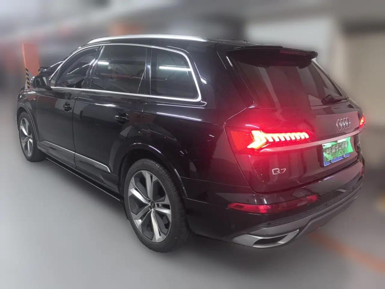 Audi Q7 2021 55 TFSI quattro S line Prestige Edition — миниатюра 4