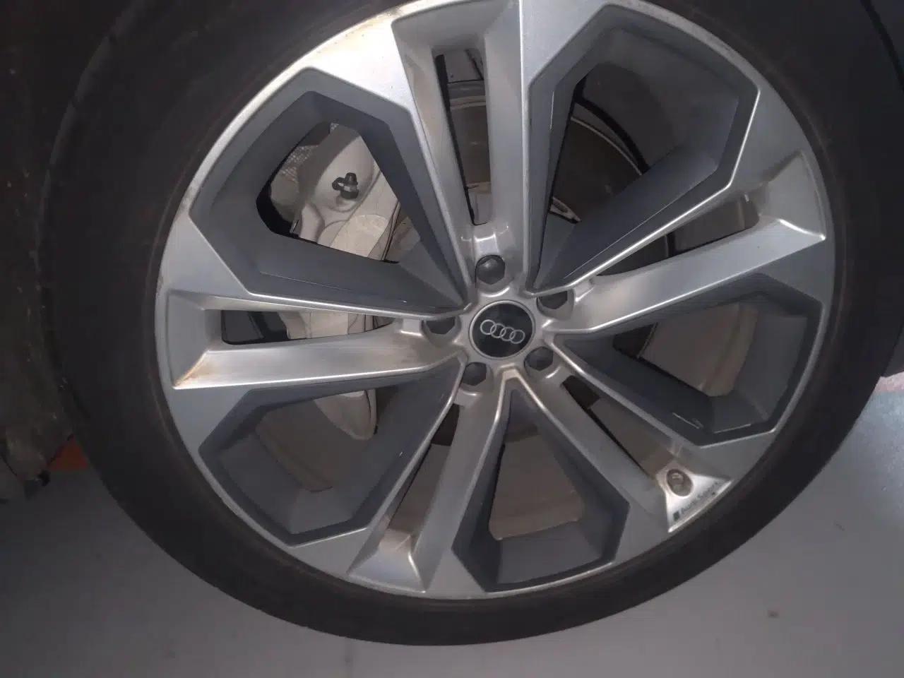 Audi Q7 2021 55 TFSI quattro S line Prestige Edition — миниатюра 8