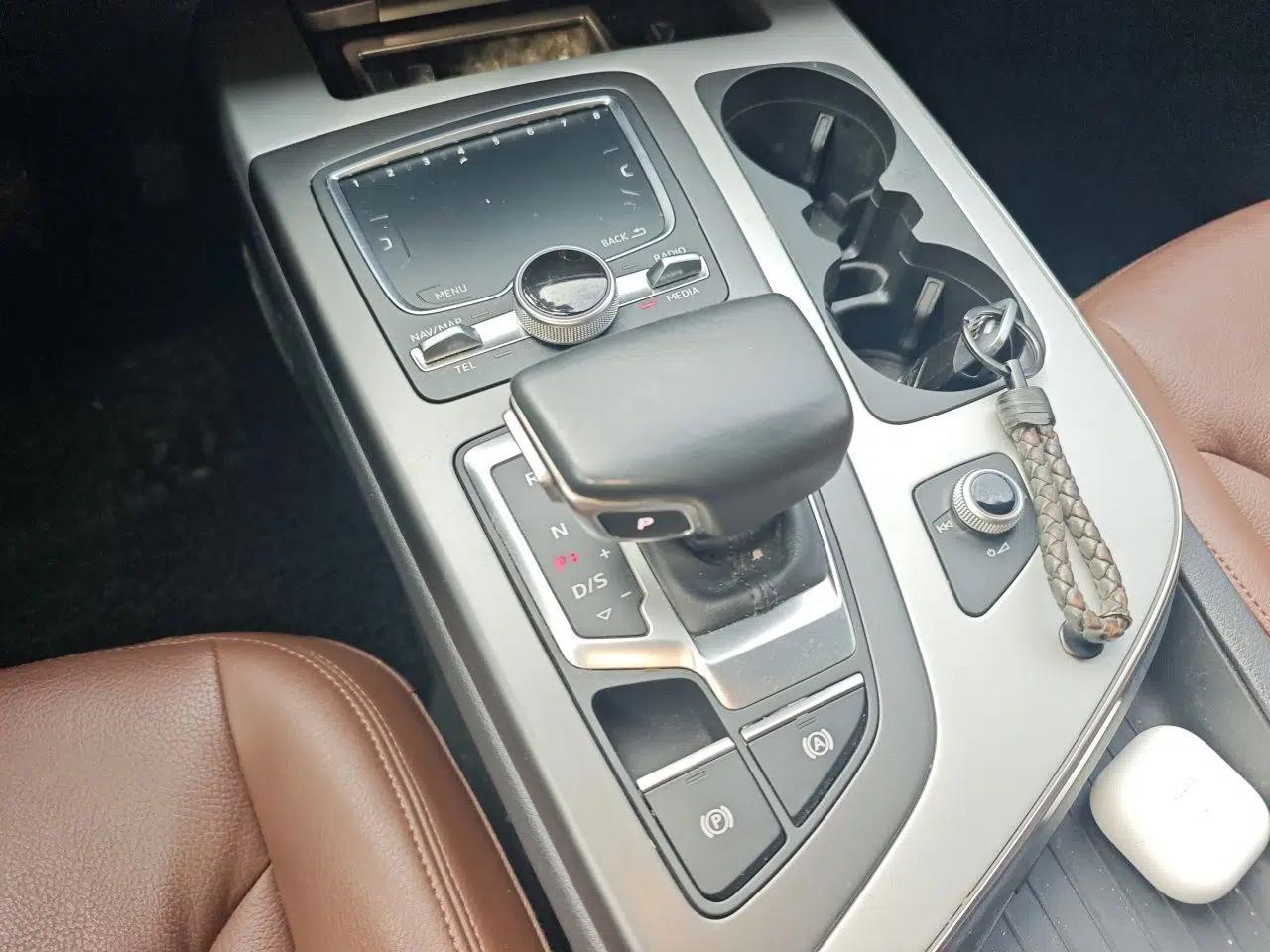 Audi Q7 2018 45 TFSI Technology Edition — миниатюра 14