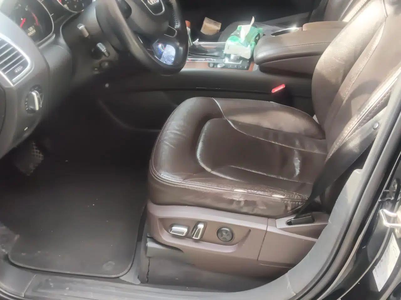 Audi Q7 2012 3.0 TFSI Comfort Model (200kW) — миниатюра 16