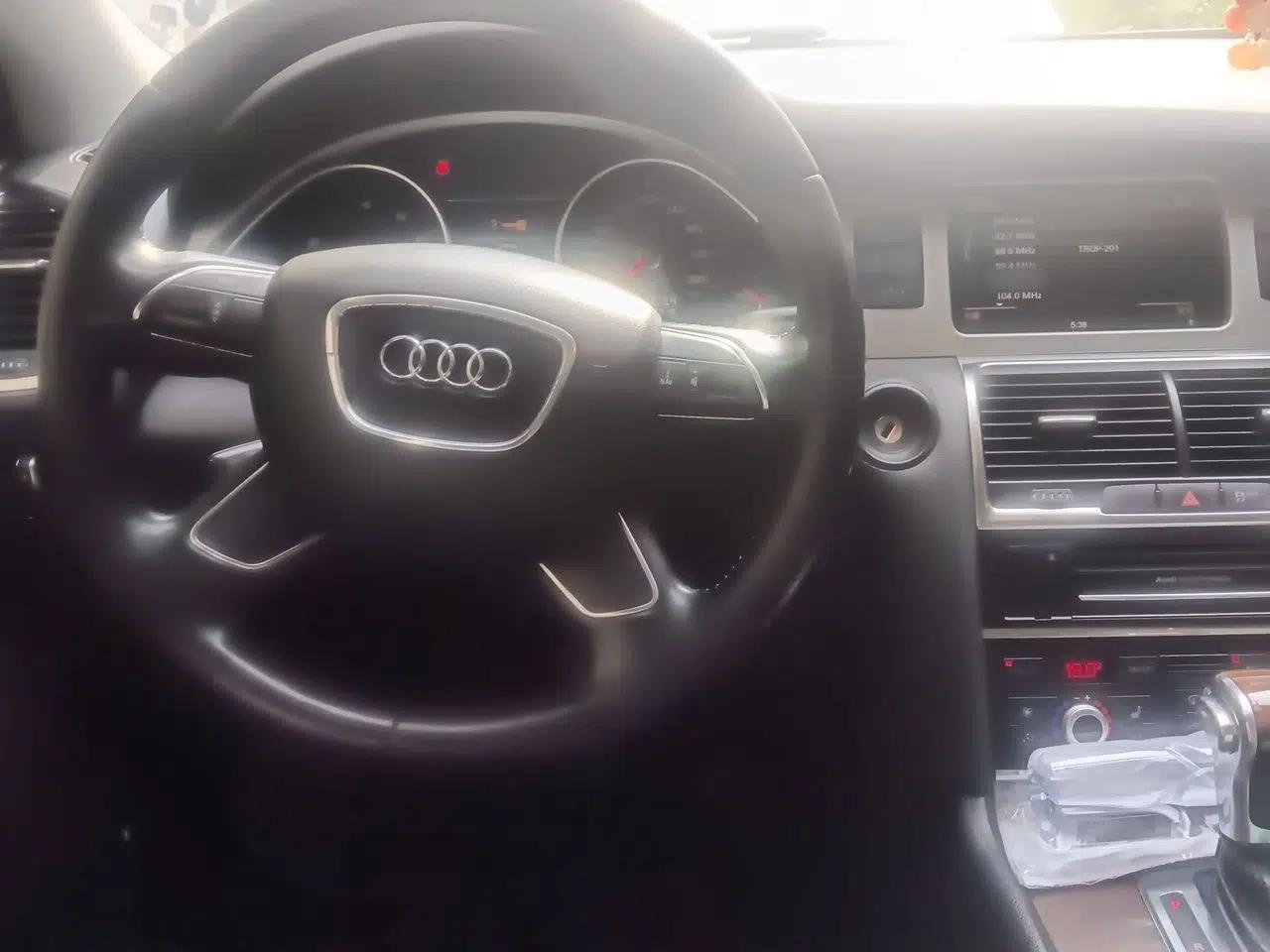 Audi Q7 2012 3.0 TFSI Comfort Model (200kW) — миниатюра 9