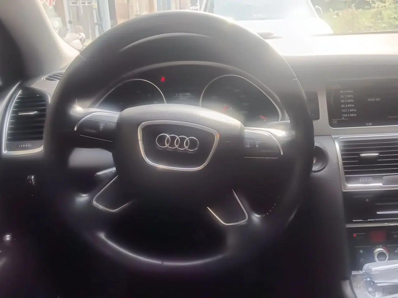 Audi Q7 2012 3.0 TFSI Comfort Model (200kW) — миниатюра 10