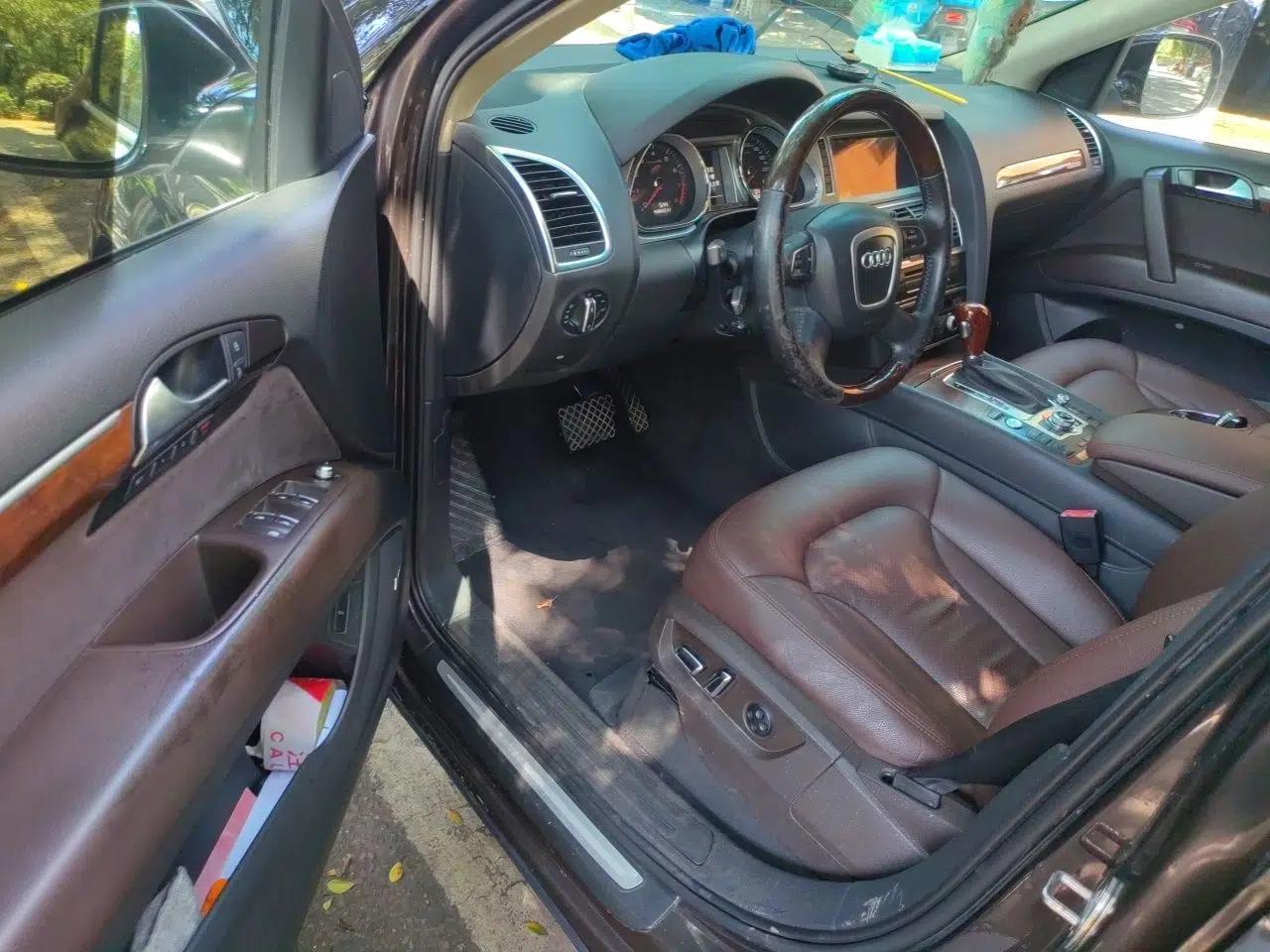 Audi Q7 2011 3.0 TFSI Comfort Model (245kW) — миниатюра 16