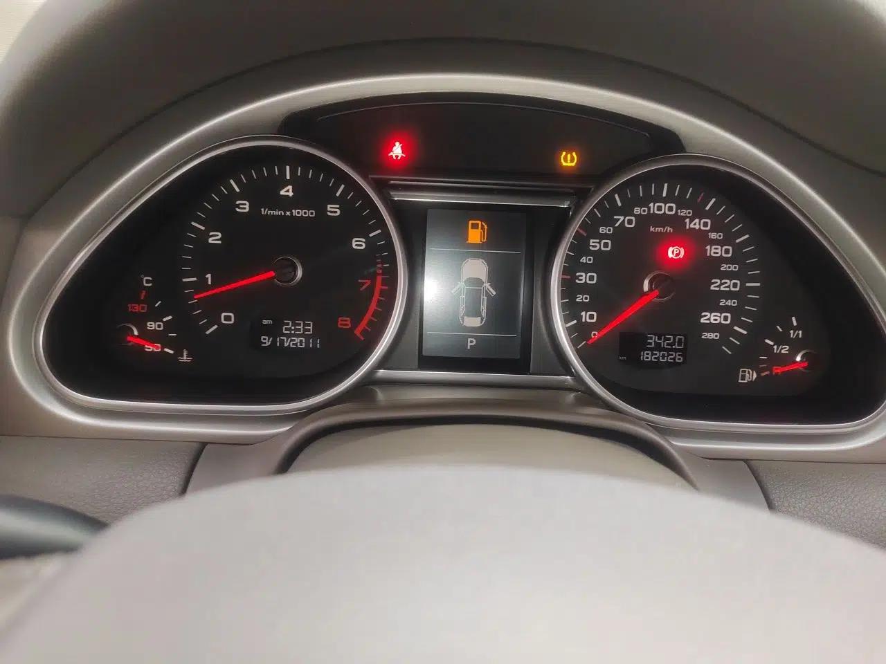Audi Q7 2012 3.0 TFSI Comfort Model (200kW) — миниатюра 11