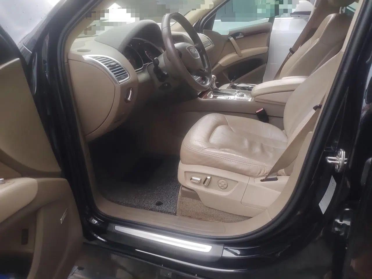 Audi Q7 2012 3.0 TFSI Comfort Model (200kW) — миниатюра 16