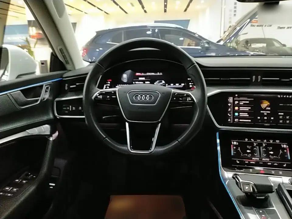 Audi A7 2023 45 TFSI Prestige Edition — миниатюра 13