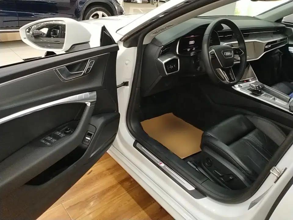 Audi A7 2023 45 TFSI Prestige Edition — миниатюра 18