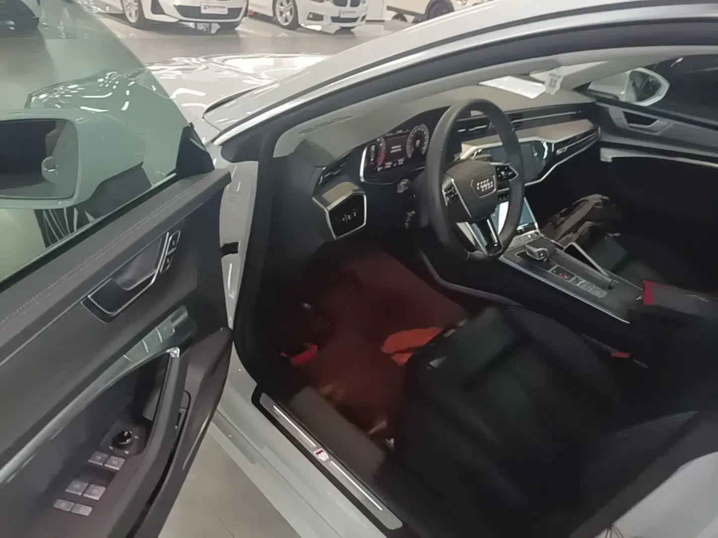 Audi A7 2024 45 TFSI Prestige Edition — миниатюра 18
